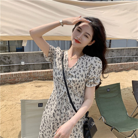 A-line Dress Thats Below-the-knee And Slimming