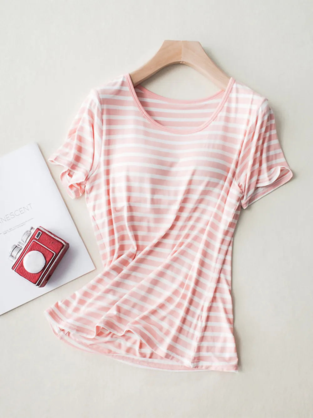 With chest cushion no steel ring striped loose fit short sleeved bra-t cup integrated half sleeve