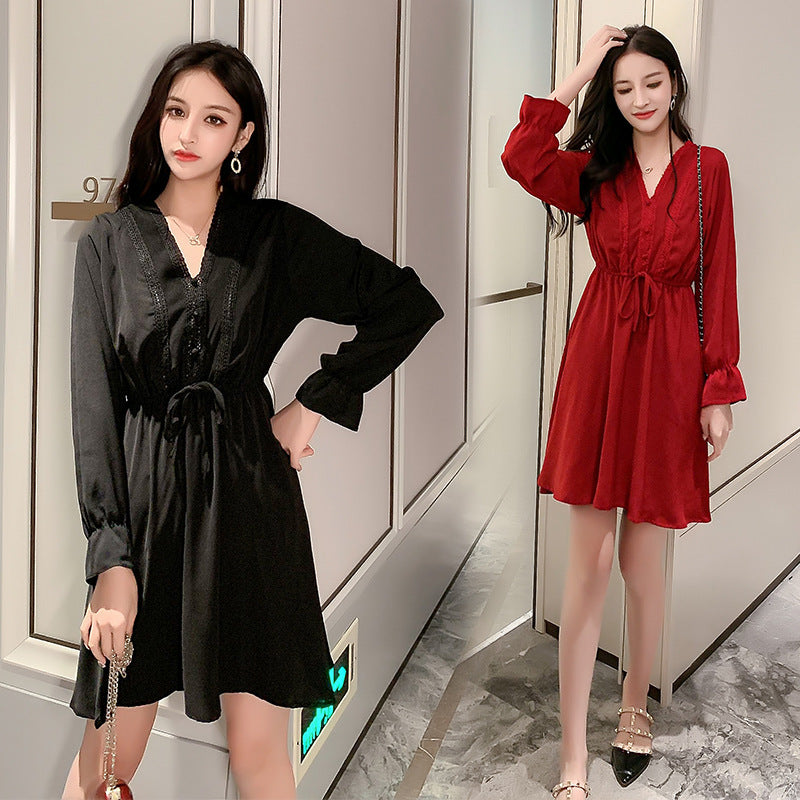 V-neck waist a-line dress