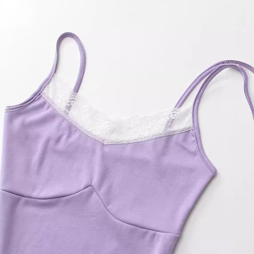 Lace edge splicing slim fit short camisole tank top