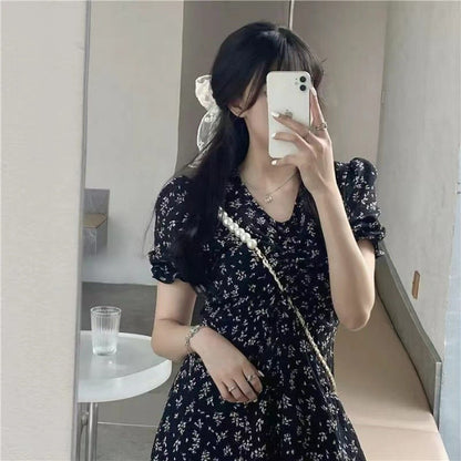 A-line Dress Thats Below-the-knee And Slimming