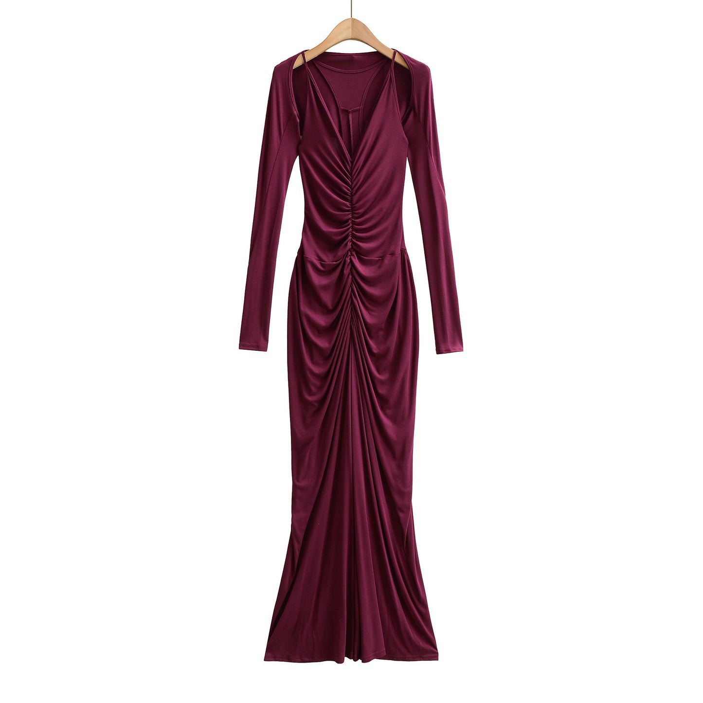 Two piece set of pleated camisole long skirt and camisole