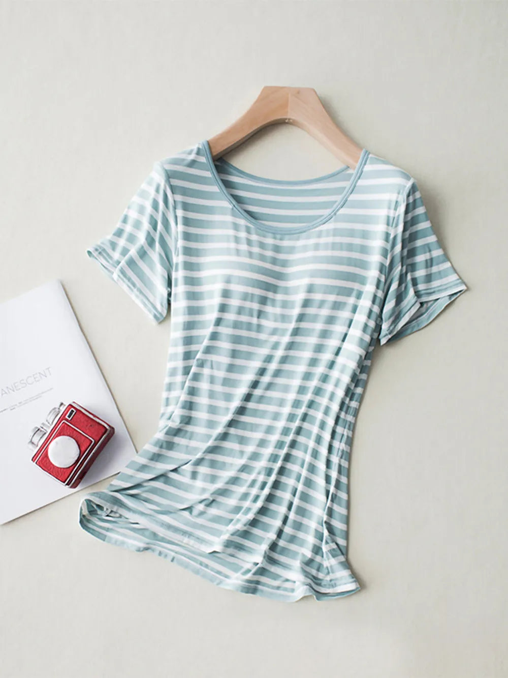 With chest cushion no steel ring striped loose fit short sleeved bra-t cup integrated half sleeve