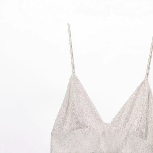 V-neck sleeveless camisole layered decorative camisole vest for women