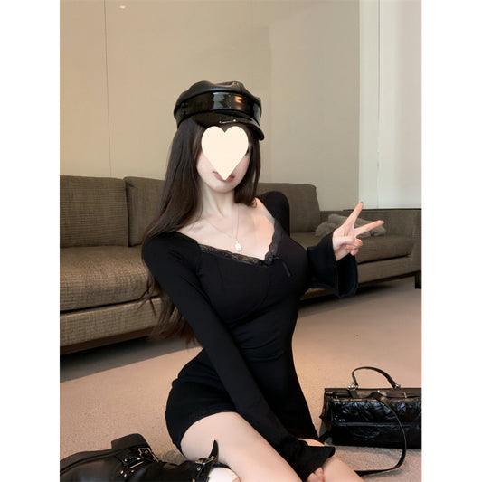 Sexy V-Neck Long Sleeve Dress for Women with Lace Trim, Built-in Bra, Bodycon Fit, High Waist, Autumn and Spring Lightweight Fleece Dress