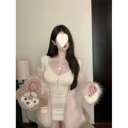 Sexy V-Neck Long Sleeve Dress for Women with Lace Trim, Built-in Bra, Bodycon Fit, High Waist, Autumn and Spring Lightweight Fleece Dress